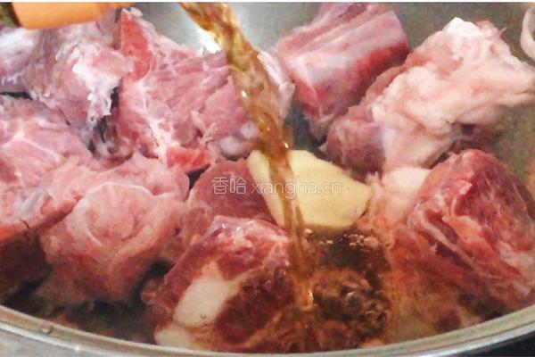 排骨炖豆角的做法图解2
