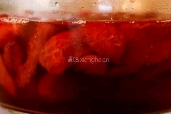 草莓罐头的做法图解5