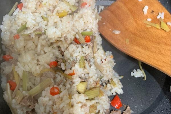湘式石锅拌饭（没有石锅的拌饭）的做法图解5