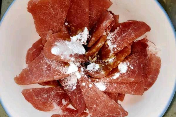 肉片蒜薹的做法图解3