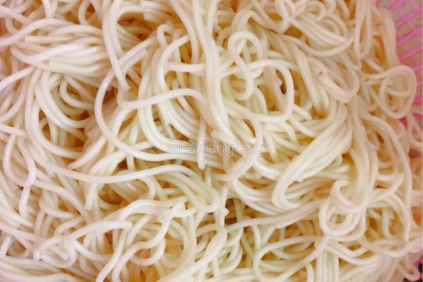 麻辣蒜香牛肉炒面～的做法图解7