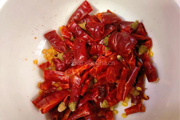 麻辣蒜香牛肉炒面～的做法图解2