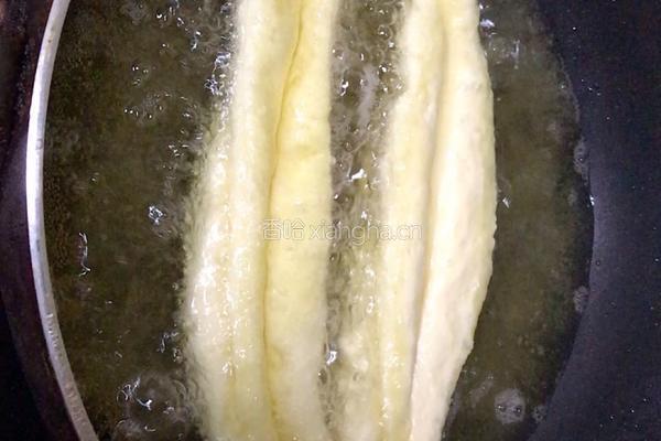 油条无泡打粉版的做法图解11