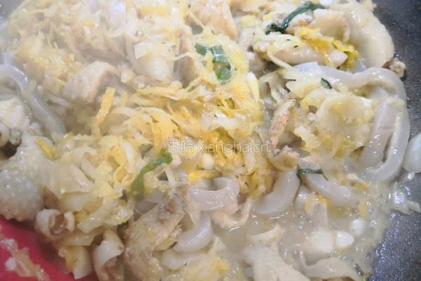 酸菜焖鸡皮的做法图解5