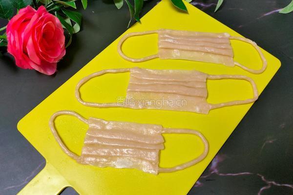 一次性食用口罩的做法图解13