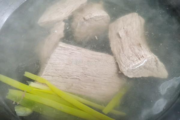 冷吃牛肉的做法图解1
