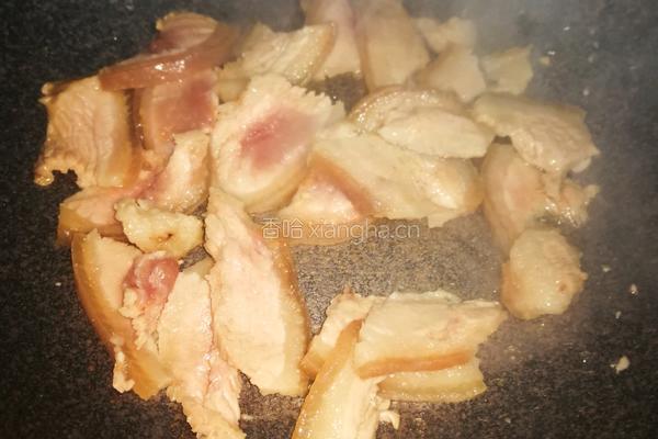 尖椒回锅肉的做法图解7