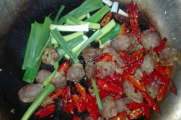 农家爆炒香肠的做法图解14