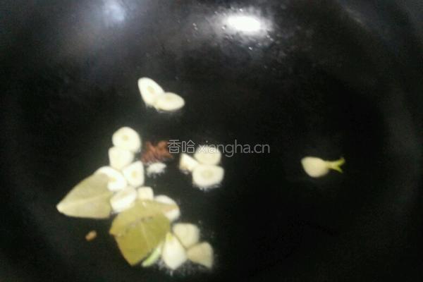 炖四宝（香菇木耳黄花腐竹）的做法图解4