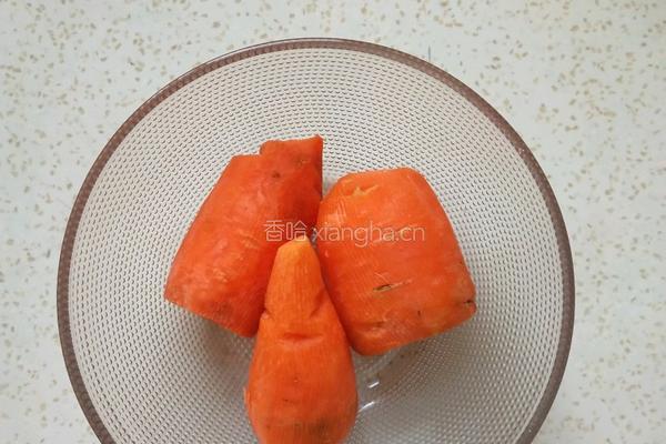 胡萝卜丝烙饼的做法图解1