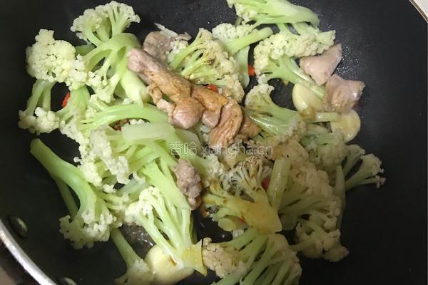 干煸菜花的做法图解7