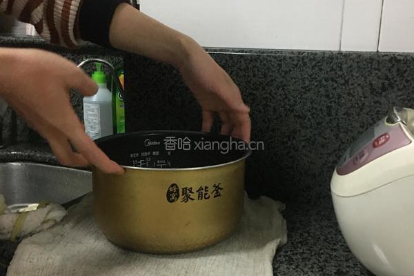 电饭锅蛋糕的做法图解12