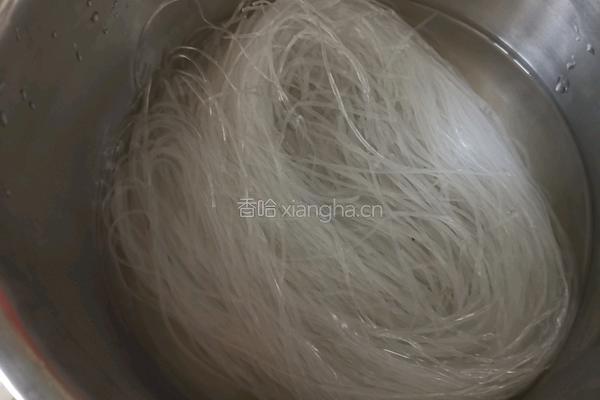 鸡蛋豆腐包子的做法图解2