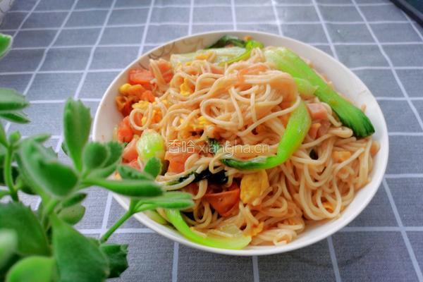 西红柿鸡蛋炒面