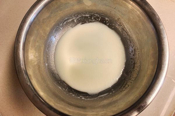 抹茶斑马纹戚风蛋糕的做法图解3