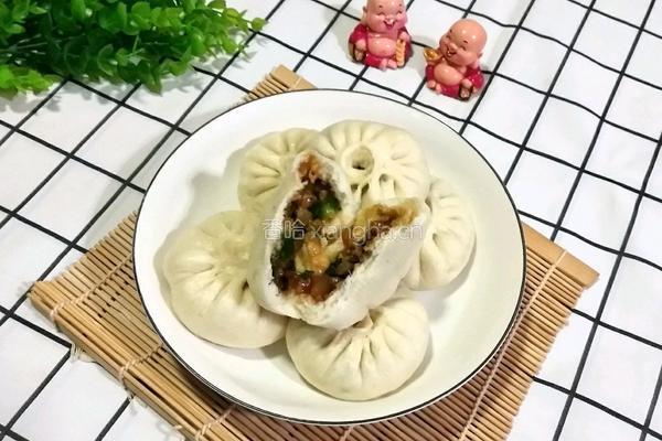 肉皮包子（肉皮韭菜）的做法图解1