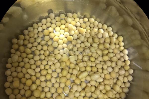 黄豆粉的做法图解1