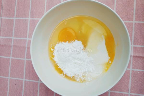 不用打发不用记比例的酸奶蛋糕的做法图解3