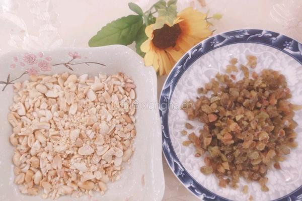 花生葡萄干牛轧糖的做法图解5