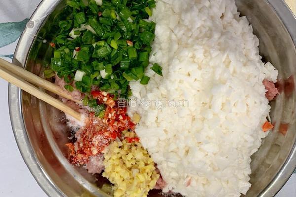 山药猪肉水饺的做法图解6