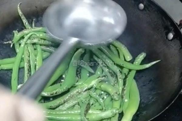 虎皮二荆条的做法图解4