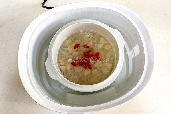 银耳雪梨汤的做法图解7