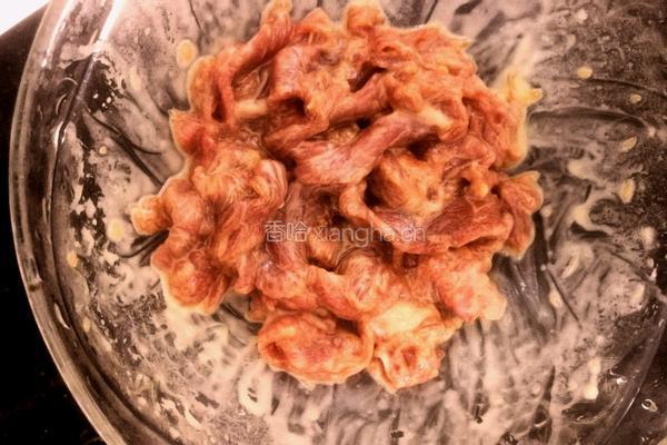番茄炒牛肉的做法图解1