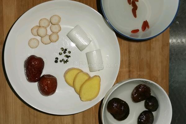清水香菇鸡汤的做法图解1