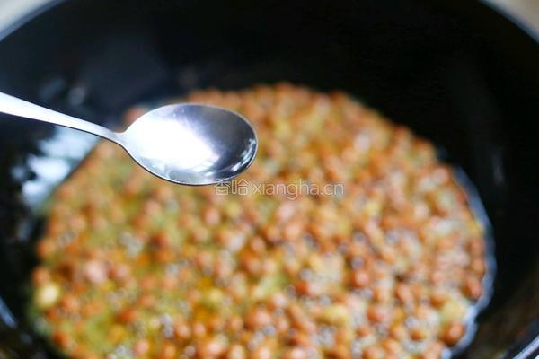 油炸花生米的做法图解6