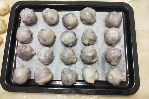 雪媚娘蛋黄酥的做法图解6