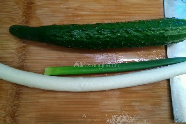 京酱肉丝的做法图解1