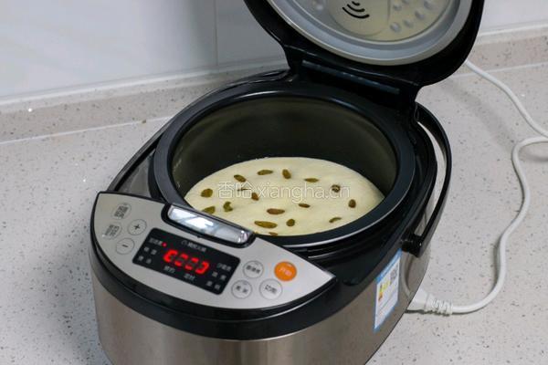健康美味的电饭煲蛋糕的做法图解6