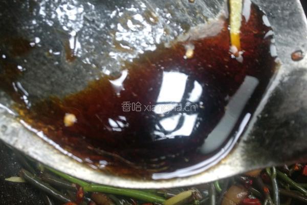 蕨菜炒腊肉的做法图解12