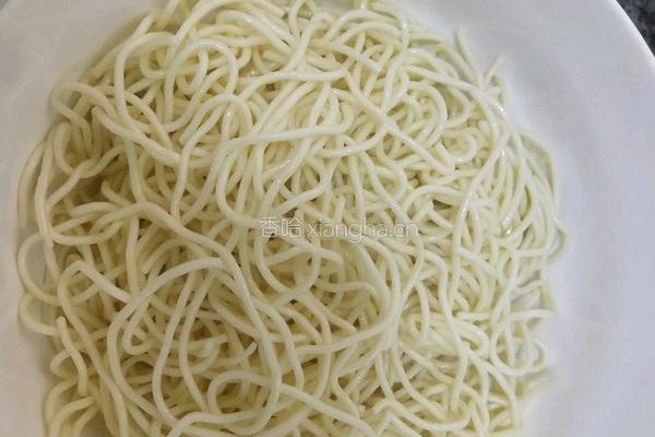 川味凉面的做法图解1