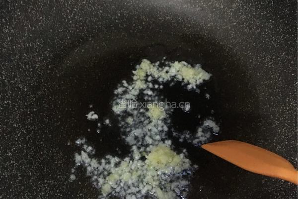 蒜末蚝油龙利鱼的做法图解8