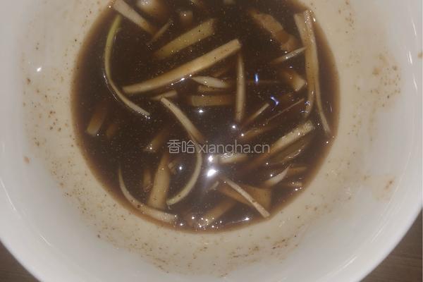 中式家常快手炸鸡腿的做法图解1