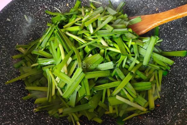 笋丝炒韭菜的做法图解8