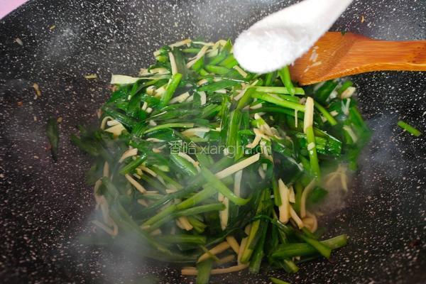 笋丝炒韭菜的做法图解9