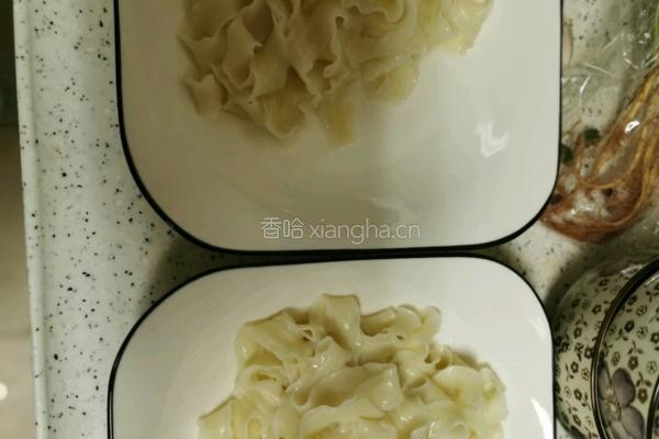 拌刀削面的做法图解3