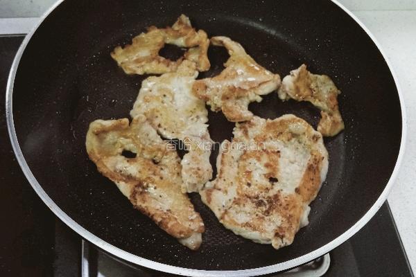 香煎猪里脊肉的做法图解7