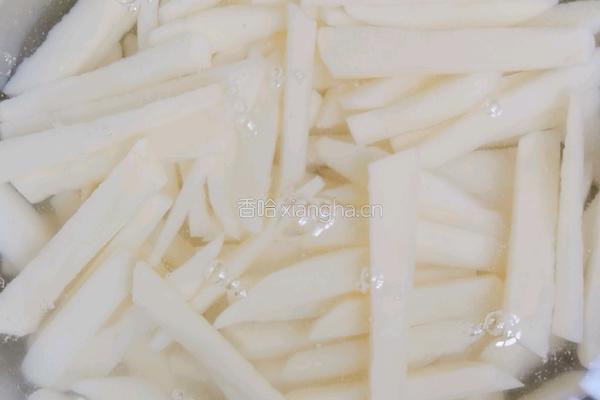 自制炸薯条的做法图解3