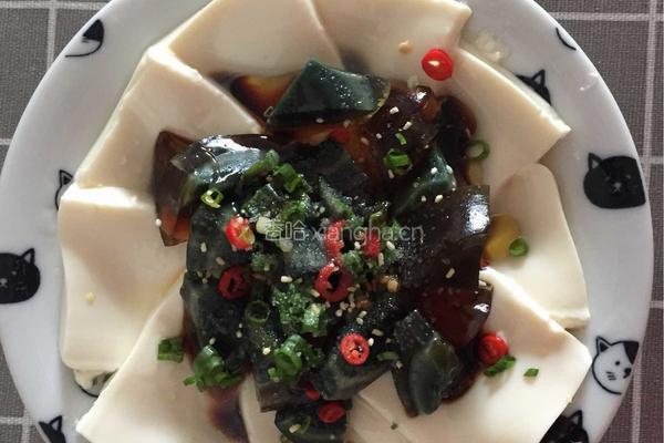 皮蛋豆腐的做法图解5