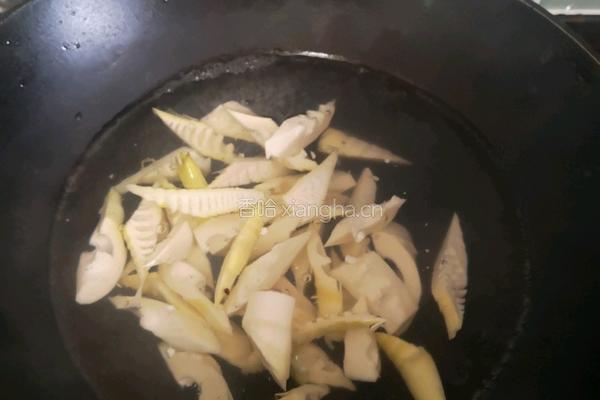 春笋炒腌肉的做法图解5