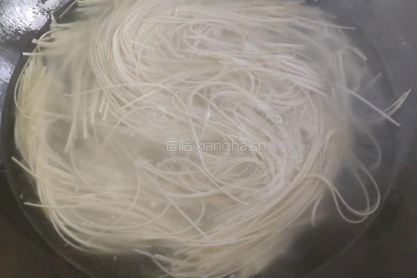 家庭版拌面的做法图解2