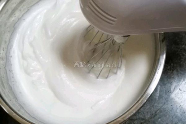 自制戚风蛋糕的做法图解7