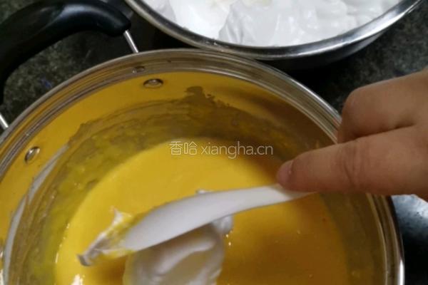 自制戚风蛋糕的做法图解10