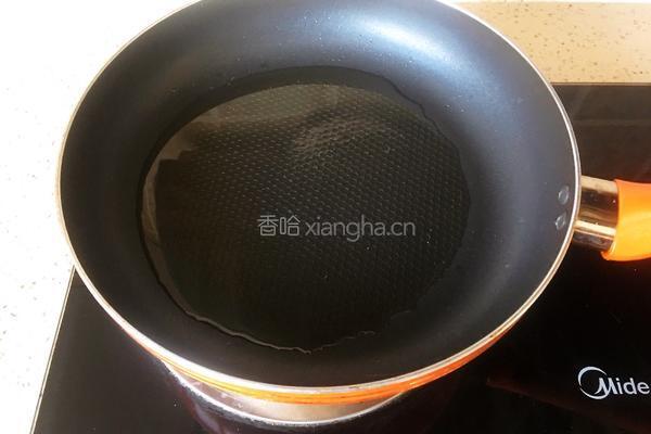 蒜蓉胡萝卜丝的做法图解6