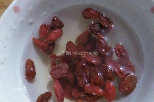 银耳绿豆汤的做法图解5