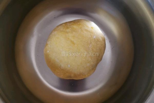 宝宝版南瓜牛角包的做法图解1