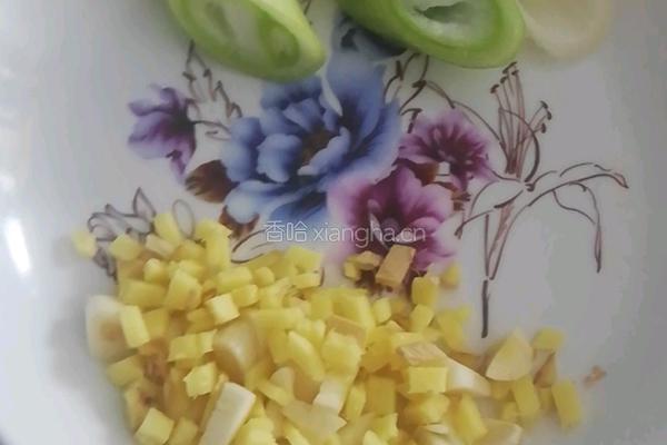 减肥餐炖牛肉的做法图解1